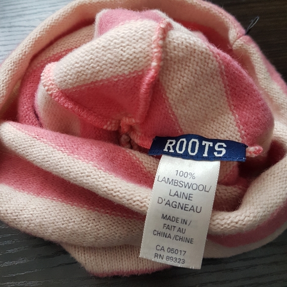 Vintage Roots wool hat, womens - Picture 2 of 3